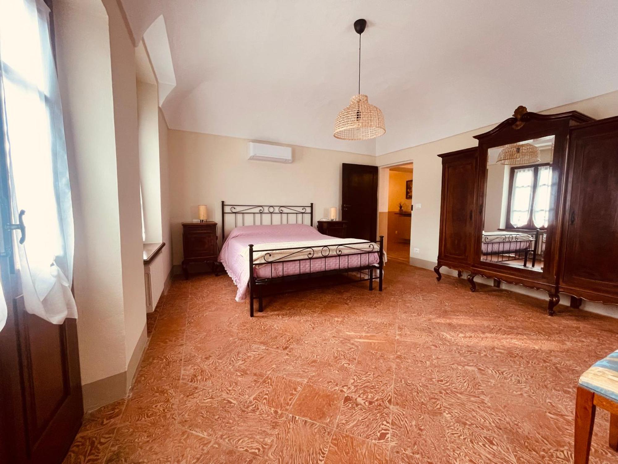 La Mela Ruscalla Apartment